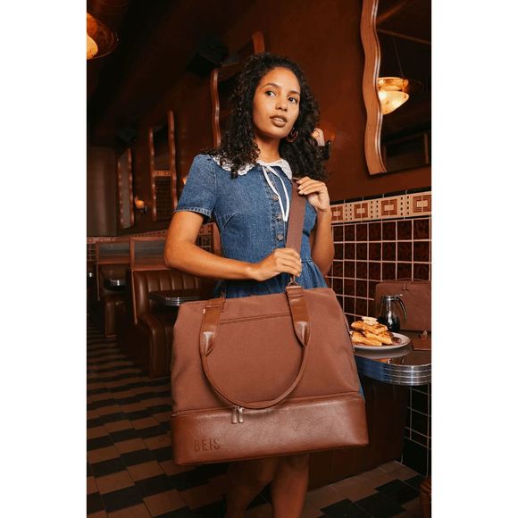 NWT Beis Mini Weekender in Maple Brown - Picture 6 of 6